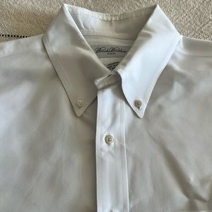 Brooks Brothers White long sleeve dress shirt